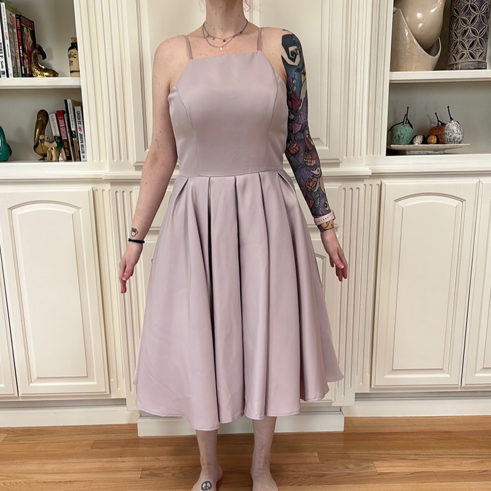 Elegant Mauve Sleeveless Dress